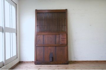 極上美品!古い欅材の重厚な格子蔵戸(玄関戸)