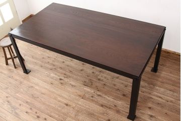 アンティーク家具　アンティーク　重厚な古材天板(ケヤキ)のアイアンフレーム作業台(ダイニングテーブル)
