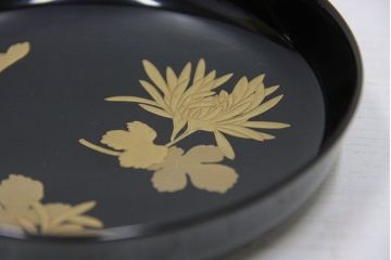 アンティーク雑貨　アンティーク　大正時代!古い蒔絵の木製小皿19枚など色々セット銘々皿(漆器)