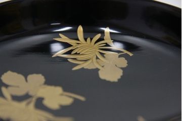 アンティーク雑貨　アンティーク　大正時代!古い蒔絵の木製小皿19枚など色々セット銘々皿(漆器)