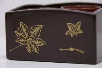 アンティーク雑貨　アンティーク　大正時代!古い蒔絵の木製小皿19枚など色々セット銘々皿(漆器)