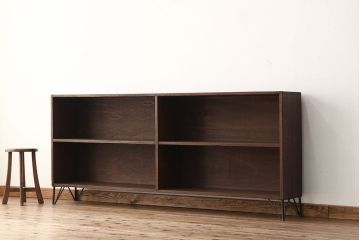 アンティーク家具　アンティーク　古い学校の鉄脚飾り棚(1)(陳列棚・本棚)