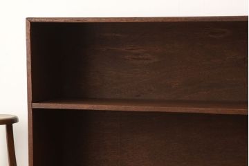 アンティーク家具　アンティーク　古い学校の鉄脚飾り棚(1)(陳列棚・本棚)
