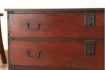 アンティーク家具　古民具・骨董 古い欅材の時代箪笥ローボード?(ローチェスト・刀箪笥)