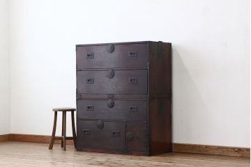 アンティーク家具　☆古民具・骨董 前面欅!古い欅材のシックな二段重ね時代箪笥