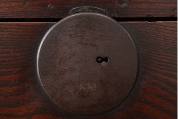アンティーク家具　☆古民具・骨董 前面欅!古い欅材のシックな二段重ね時代箪笥