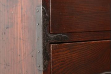 アンティーク家具　☆古民具・骨董 前面欅!古い欅材のシックな二段重ね時代箪笥