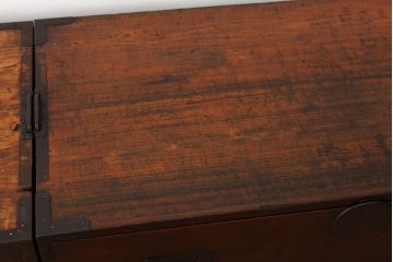アンティーク家具　☆古民具・骨董 前面欅!古い欅材のシックな二段重ね時代箪笥