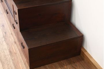 古民具・骨董 極上!美品!コンディションの素晴らしい上品な二段重ね階段箪笥