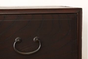 アンティーク家具　古民具・骨董 鉄脚付き時代箪笥ローチェスト?ローボード