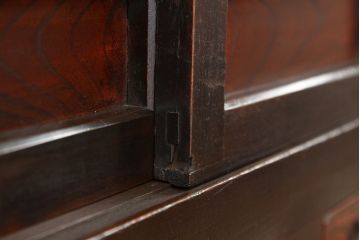 アンティーク家具　古民具・骨董　使い込まれた京都産のぼり引き出し付き一間水屋箪笥(茶箪笥・食器棚)