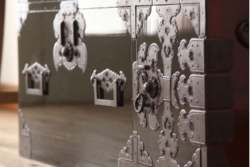 アンティーク家具　古民具・骨董　コンディションの良い上手庄内箪笥