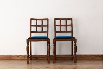 アンティーク家具　イギリスアンティーク　シンプルなデザインのダイニングチェア2脚セット