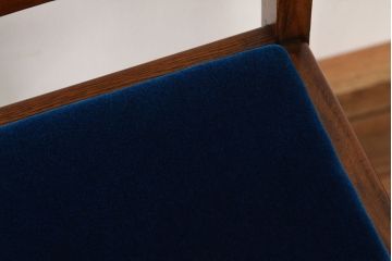 アンティーク家具　イギリスアンティーク　シンプルなデザインのダイニングチェア2脚セット
