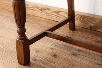 アンティーク家具　イギリスアンティーク　シンプルなデザインのダイニングチェア2脚セット