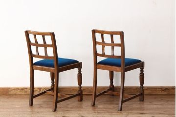 アンティーク家具　イギリスアンティーク　シンプルなデザインのダイニングチェア2脚セット