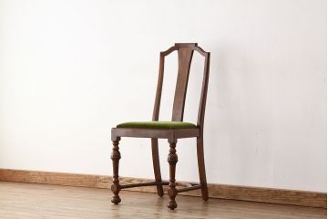 アンティーク家具　イギリスアンティーク　マホガニー　上品なチェア1脚