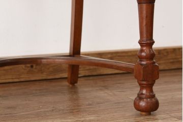 アンティーク家具　イギリスアンティーク　マホガニー　上品なチェア1脚