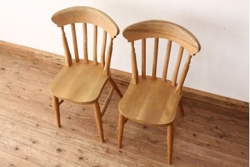 中古ペニーワイズ　ダイニングチェア2脚セット?
