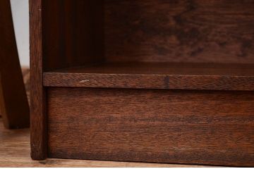 アンティーク家具　古い木のシンプルな飾り棚(下駄箱)