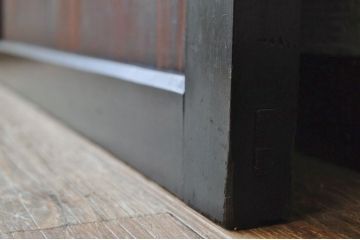 古い帯戸1枚3