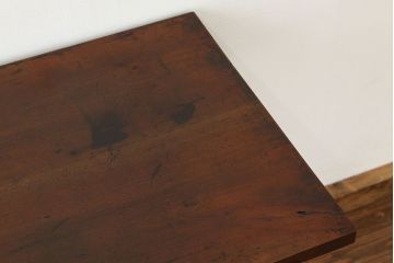アンティーク家具　アンティーク　古い木のシンプルな平机(テーブル)