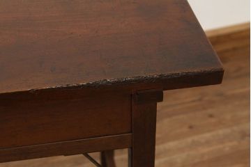 アンティーク家具　アンティーク　古い木のシンプルな平机(テーブル)