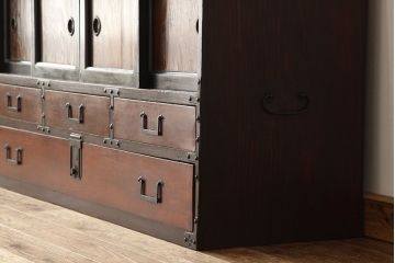 アンティーク家具　古民具・骨董　木目の素晴らしいローボード(ローチェスト・時代箪笥・刀箪笥)