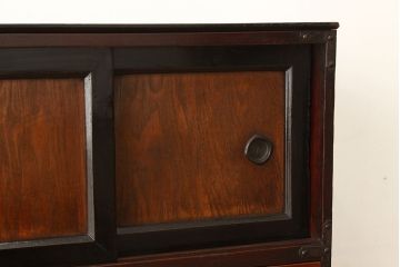 アンティーク家具　古民具・骨董　木目の素晴らしいローボード(ローチェスト・時代箪笥・刀箪笥)