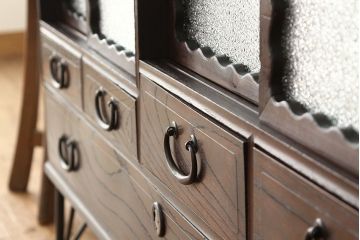 アンティーク家具　アンティーク　古い木のダイヤガラスローボード(ローチェスト・箪笥)