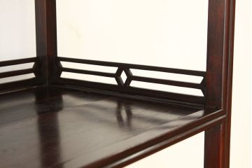 アンティーク家具　アンティーク　素敵な雰囲気!上品な唐木飾り棚(茶棚)