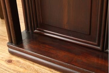 アンティーク家具　アンティーク　素敵な雰囲気!上品な唐木飾り棚(茶棚)