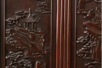 アンティーク家具　古民具・骨董　彫刻の素晴らしい唐木飾り棚(茶棚)