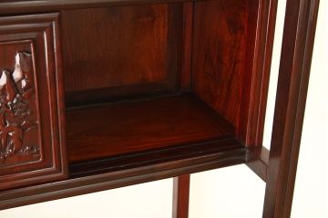アンティーク家具　古民具・骨董　彫刻の素晴らしい唐木飾り棚(茶棚)