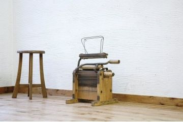 アンティーク雑貨　古い養蚕道具　二角式製簇器1　民族資料