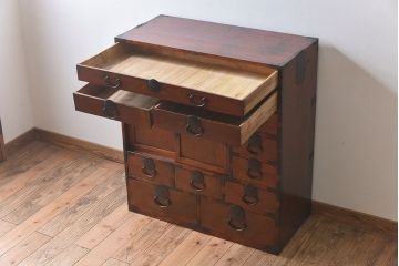 アンティーク家具　前面欅材　和製アンティーク　極上品!味のある上手帳場箪笥