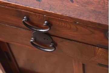 アンティーク家具　前面欅材　和製アンティーク　極上品!味のある上手帳場箪笥