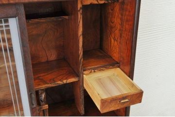 アンティーク家具　最高級!古い欅材黒柿縁の茶箪笥