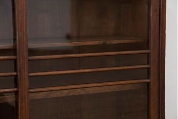 アンティーク家具　アンティーク　古い木のシンプルな下駄箱(収納棚)