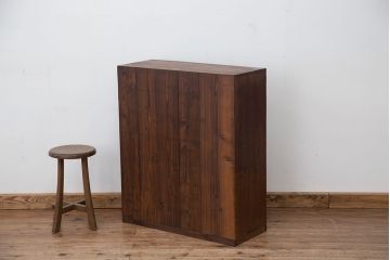 アンティーク家具　アンティーク　古い木のシンプルな下駄箱(収納棚)