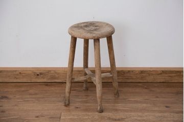アンティーク家具　アンティーク　古い木のスツール(丸椅子)