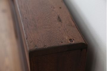 アンティーク家具　アンティーク　古い学校の薄型飾り棚(8)(陳列棚)