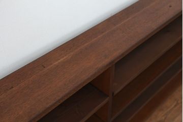 アンティーク家具　アンティーク　古い学校の薄型飾り棚?(陳列棚)