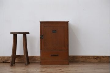 アンティーク家具　アンティーク　恒湿槽(収納棚)