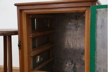 アンティーク家具　アンティーク　恒湿槽(収納棚)