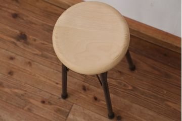 アンティーク家具　オリジナル　アイアンハイスツール 1脚(丸椅子)インダストリアアル工業系(5)