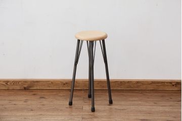 アンティーク家具　オリジナル　アイアンハイスツール 1脚(丸椅子)インダストリアアル工業系(5)