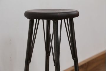 アンティーク家具　オリジナル　アイアンハイスツール 1脚(丸椅子)インダストリアアル工業系(11)