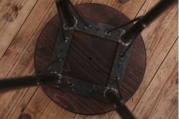 アンティーク雑貨　オリジナル　アイアンハイスツール1脚(丸椅子)インダストリアル工業系(15)