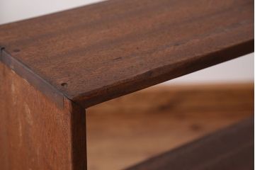 アンティーク家具　アンティーク　古い学校の両面オープンラック?(本棚・飾り棚)